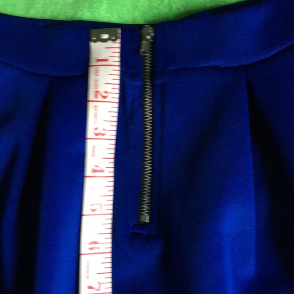 H&M skirt - Picture 3 of 9